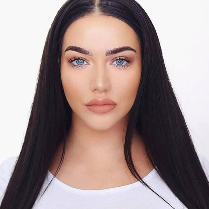 Glamorous natural straight wig