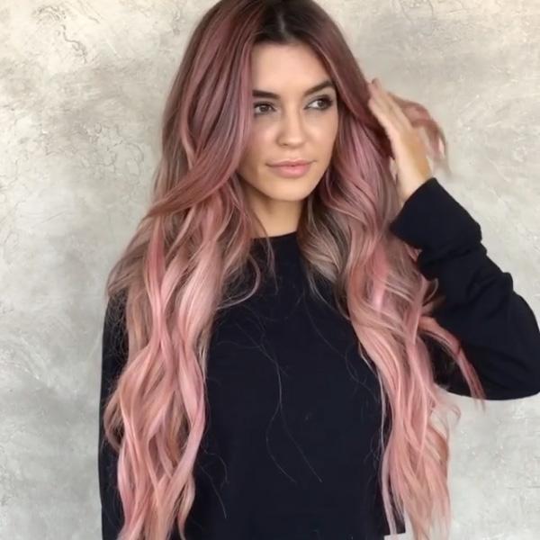 Lovely pink wig for fashion women